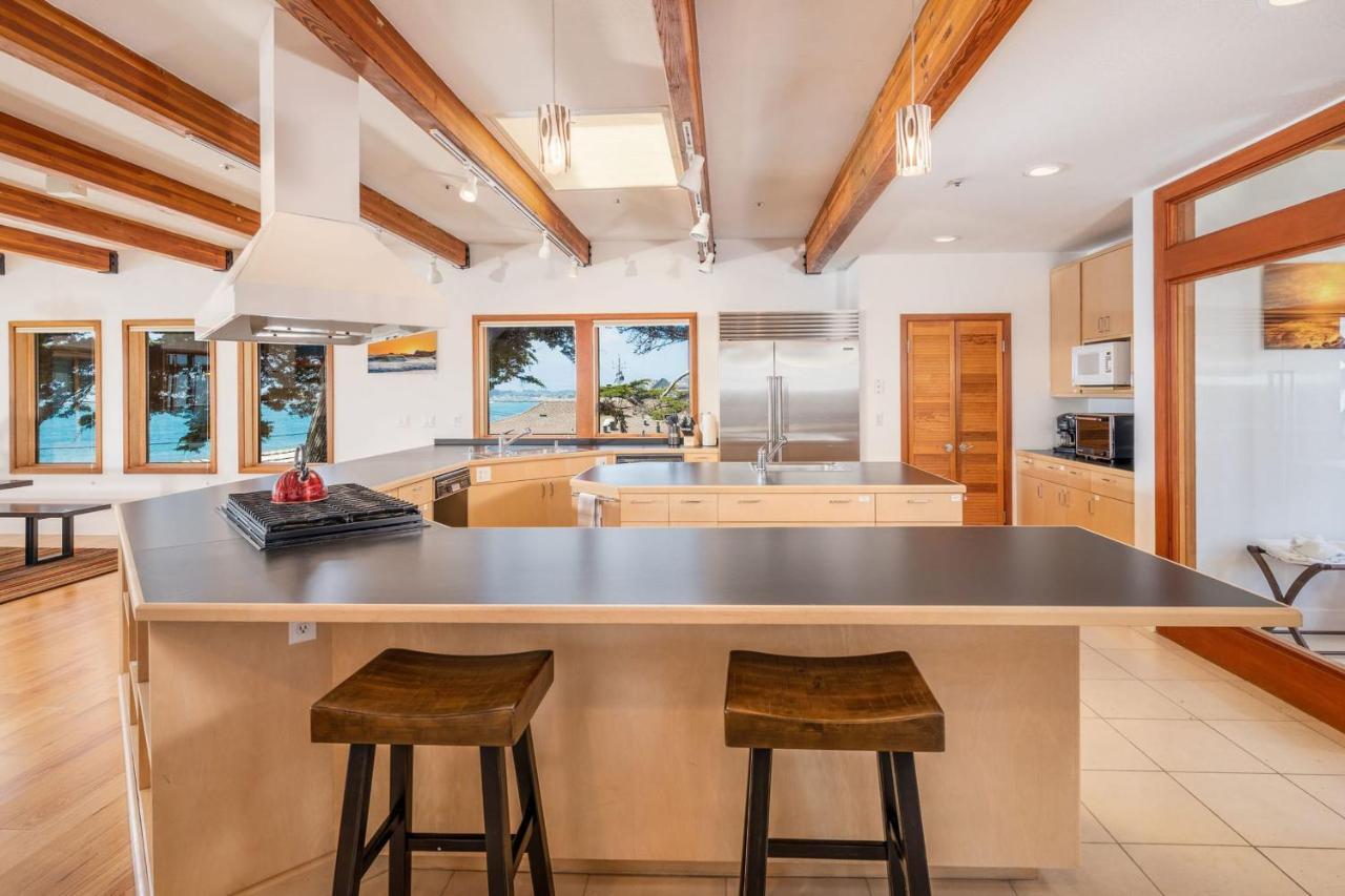 Luxury Beachfront Penthouse Walk To The Beach Restaurants Entertainment Half Moon Bay Exterior foto