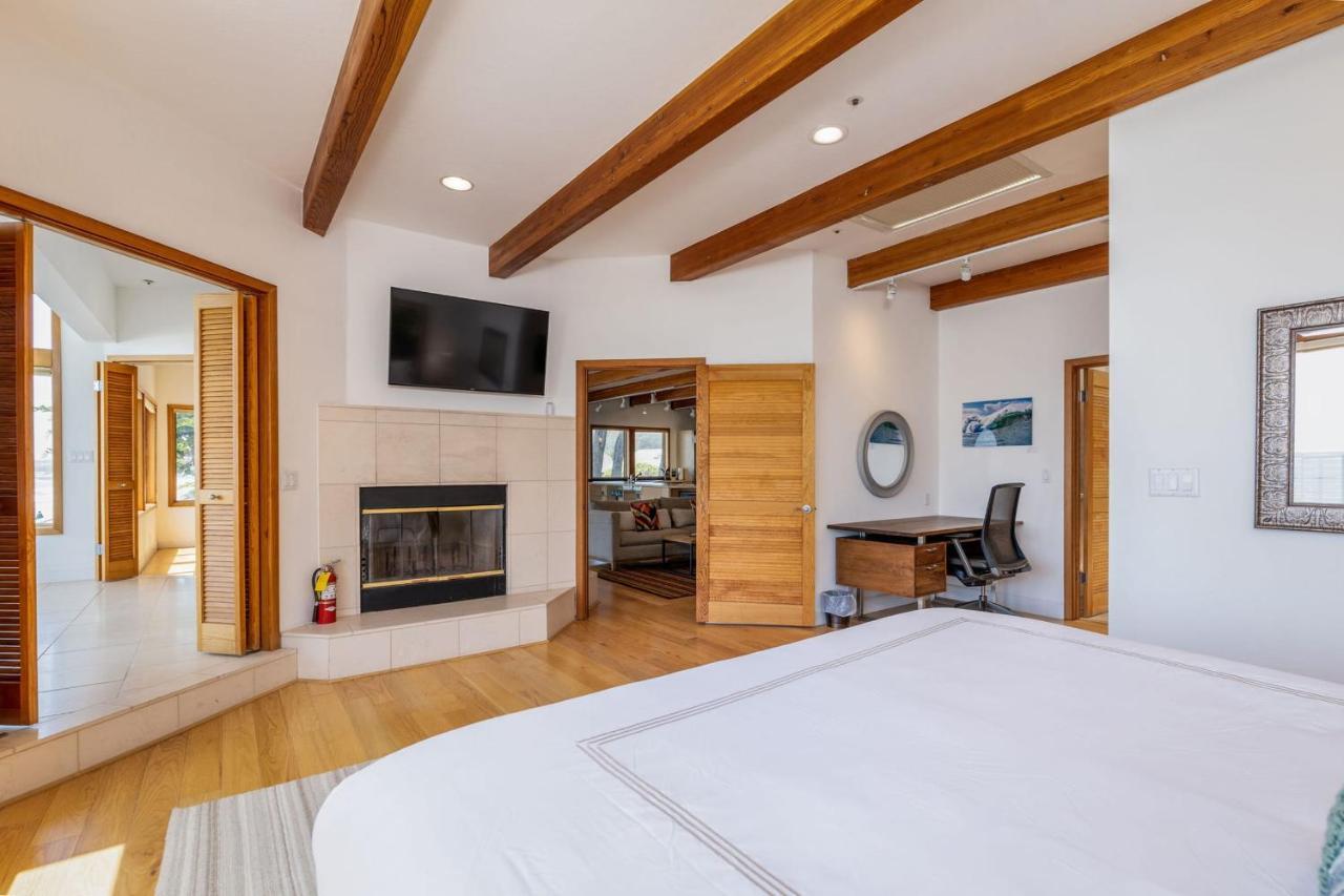 Luxury Beachfront Penthouse Walk To The Beach Restaurants Entertainment Half Moon Bay Exterior foto