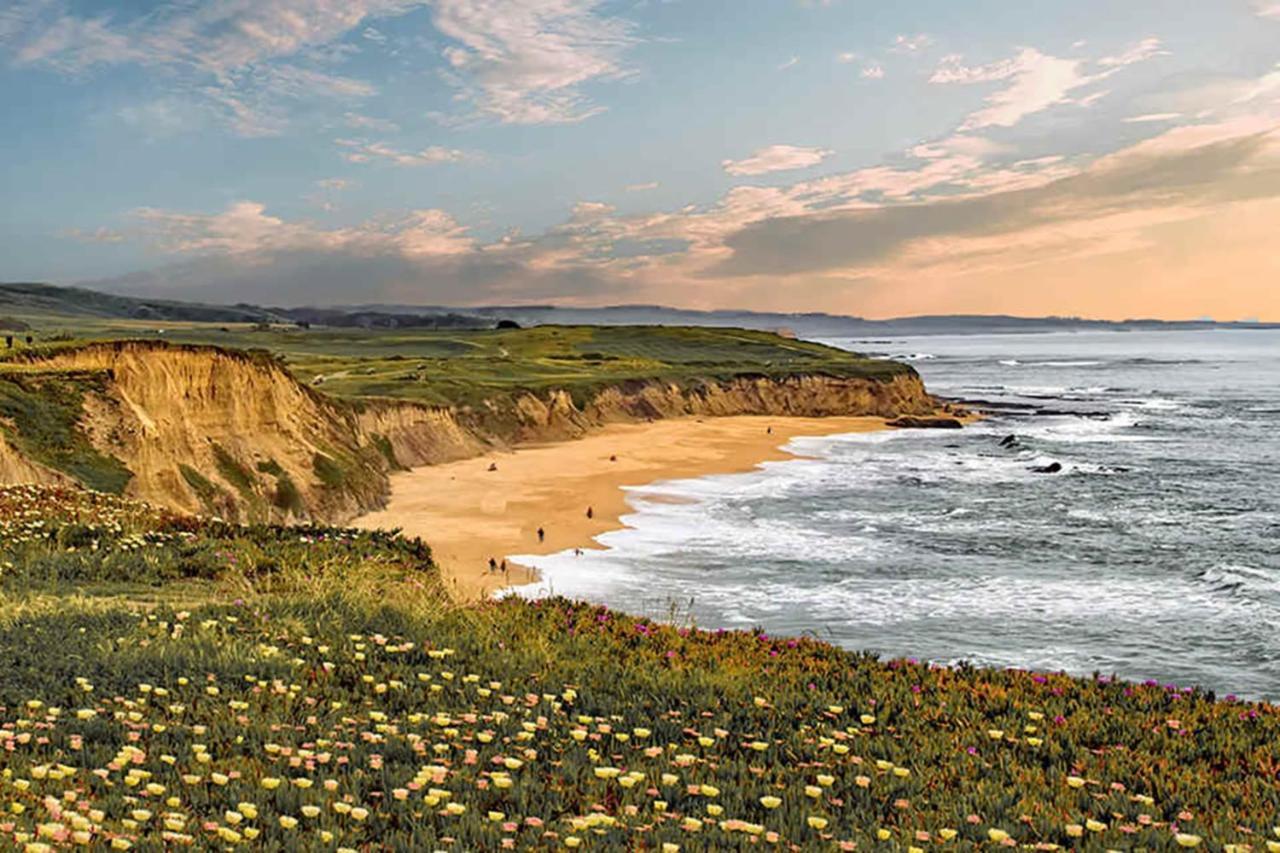 Luxury Beachfront Penthouse Walk To The Beach Restaurants Entertainment Half Moon Bay Exterior foto